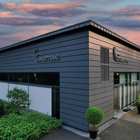 ホテル Ramada By Wyndham Duesseldorf ラーティンゲン エクステリア 写真